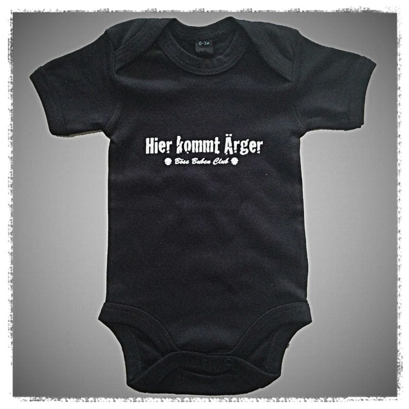 Böse Buben Club Baby Body - Hier kommt Ärger
