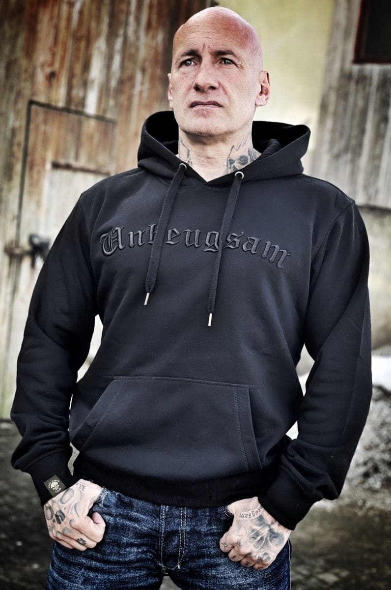 Hoodie mit Kapuze - Unbeugsam 3D