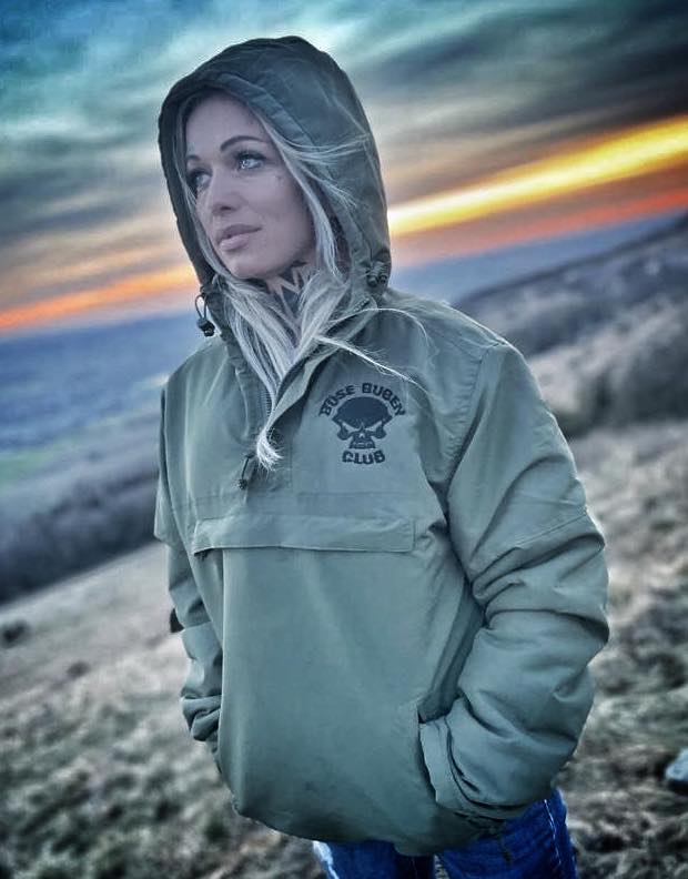 Windbreaker oliv / Logo gestickt