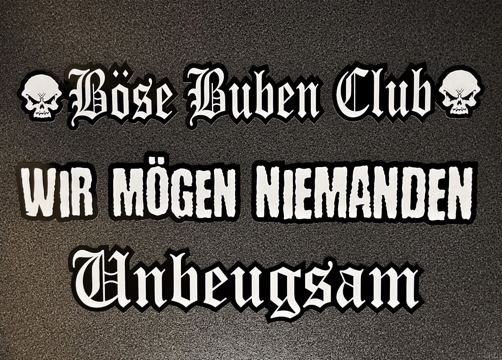 Schriftzug Aufkleber Weiß